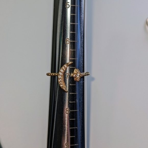 Stackable Gold Rings Set (x4) - Picture 5 of 9